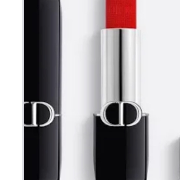 Dior Lipstick - Vibrant Rouge Dior Red Lipstick. - Picture 3 of 3